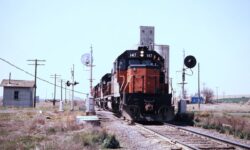 John Bjorklund photo of the signals at the east end of the Ralston siding.